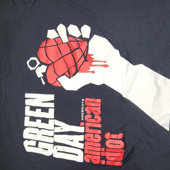 Green Day T-Shirt - Picture 8 of 9